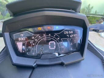 Aprilia SR GT 200 SPORT - 7
