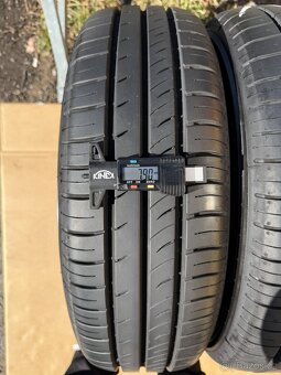 Zánovní letní pneu 185/65 r15 Kumho Ecowing ES31 TOP STAV - 7