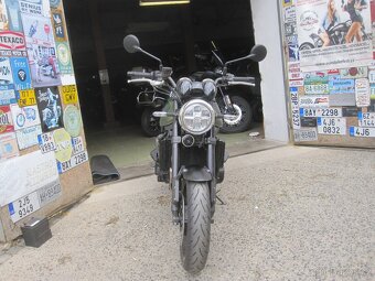 Kawasaki Z 900RS - 7