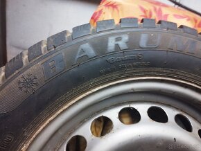Zimní pneumatiky 185/65/15 zánovní s diskem bmw - 7