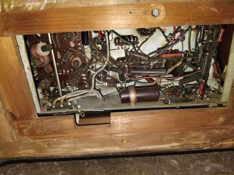 Rozhlasové rádio Tesla 2x - 7