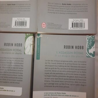 Robin Hobb L'Assassin royal 1-13 - 7