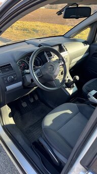 Opel Zafira B - 7