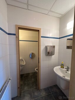 Komerční prostor + sklad k pronájmu, Praha 10, Kolovraty - 7