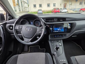 Toyota Auris 1.8 Hybrid Selection - 7