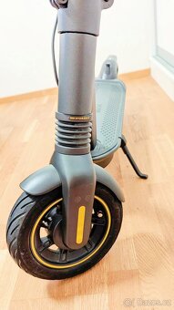 Segway Ninebot G2 MAX 35km/h CELOODPRUŽENÁ elektrokoloběžka - 7