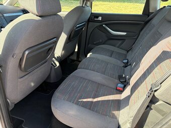 Ford C-Max - 7
