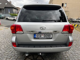 Toyota land cruiser V8 4x4 automat TOPSTAV 93 000km - 7