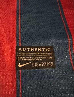 Dres - Barcelona ( Xavi ) - 7