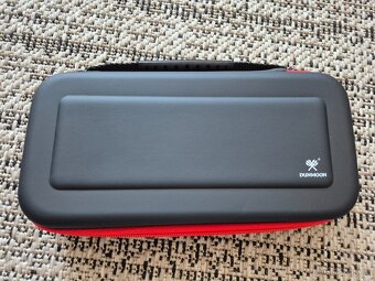 NINTENDO SWITCH LITE + HRY + POUZDRO - 7