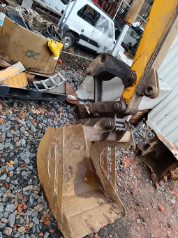 JCB 8080 pásové rypadlo - - - 7