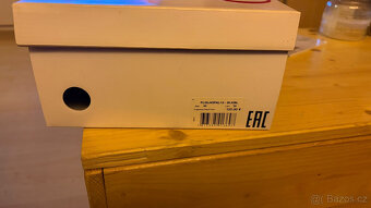 Dámské boty GUESS - vel. 40 - 7