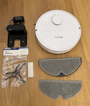 Robotický vysavač TESLA IQ550 - 7