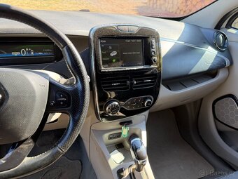 Renault Zoe - 7