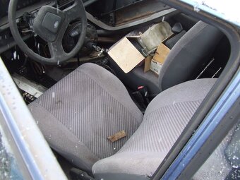 Prodám Ford Fiesta Mk2 1.4i BEZ DOKLADŮ - 7