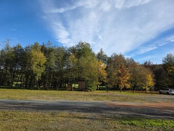EXKLUZIVNÍ STAVEBNÍ POZEMEK U ŘEKY BEROUNKY 17 000M2 - 7