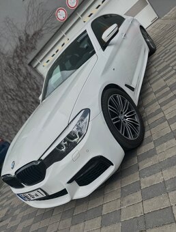BMW 530d  xDrive  M Paket - 7