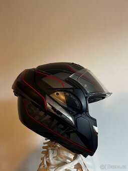 Překlápěcí helma Shark vel. 60 - 7