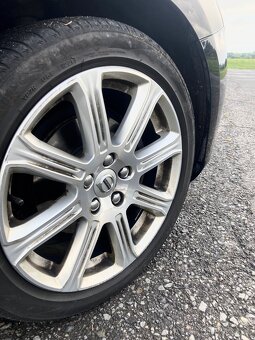 Volvo V40, 2018, 170tis km, kůže, TOP - 7