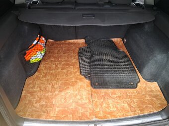 VW Passat b 5.5. 1.9 TDI 96 KW automat - 7