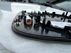 BMW M3 F80/ M4 F82/F83 levé sklo samozatmavovací - 7