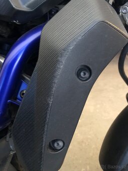 Yamaha mt 07 - 7