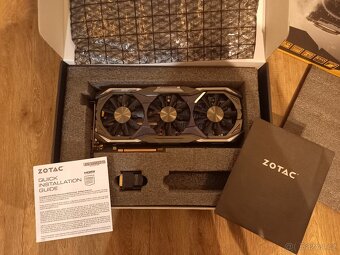 Zotac GTX1080 AMP Extreme - 7