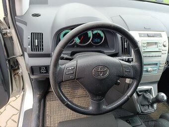 Toyota Corolla Verso 2.0 D4D 85 kw - 7