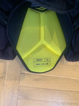 Hokejové věci na prodej - 7