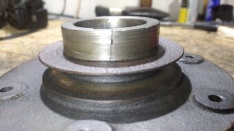 Náboj / řemenice slavia 1D90 - 7