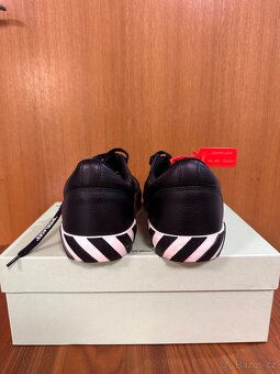 Off-White Low Vulcanized Sneakers - 7