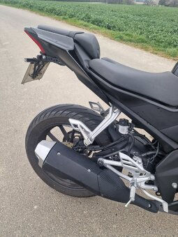 Yamaha yzf r125 - 7