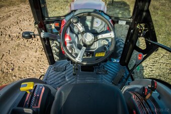Traktor HANWO HWE 354R, STAGE V, 4 válcový motor víčko - 7