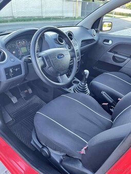 Ford Fiesta - 7