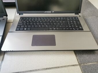 Likvidace skladů 3x notebooky 17ˇ´ LCD - 7