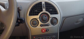 Renault Modus 1.2 i klimatizace - 7