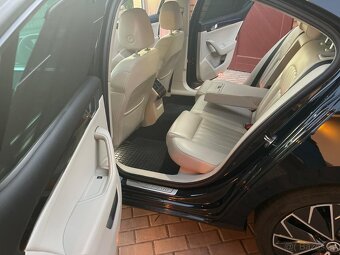 Škoda Superb - 7