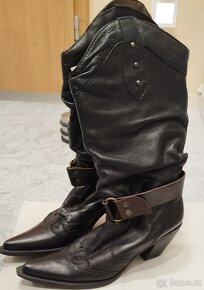 KOZAČKY TMAVĚ HNĚDÉ  ČPIČÁKY   vel. 40 - 7