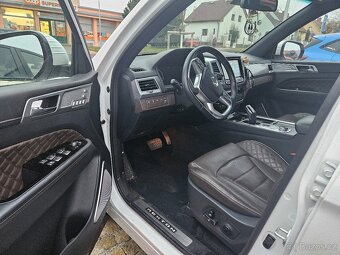 SsangYong Rexton - 7