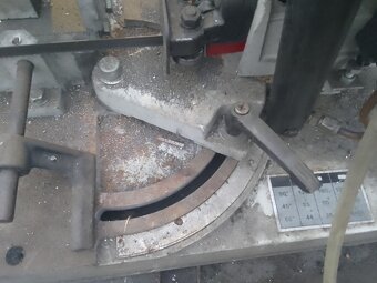 Pásová pila na kov - 7