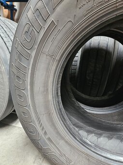 Nakladní pneu 385/65R22,5 - 7
