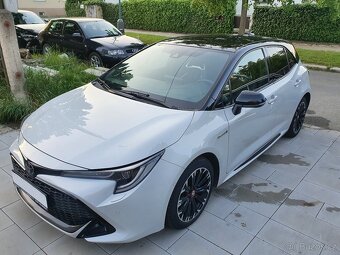 Toyota Corolla GR 1.8i Hybrid, hatchback, CZ, 1. majitel - 7