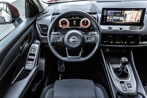 Nissan Qashqai 1,3 DIG-T MH 6MT 2WD N-CONNECTA - 7