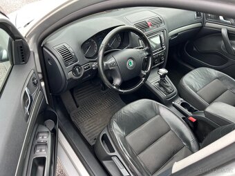 SKODA OKTAVIA II 2.0TDI DSG - 7