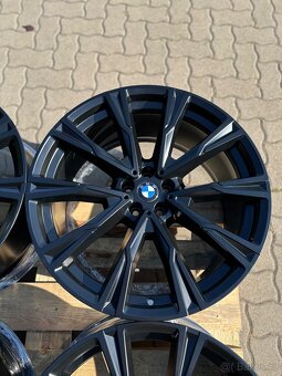 🟦 BMW R22 originálne disky 758i – X7 G07 – TOP stav - 7