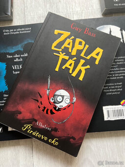Záplaťák- Guy Bass- série 5 knih - 7