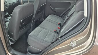 VW Golf 6 Plus 1.6 MPi - 7
