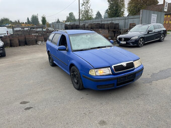 Škoda Octavia combi I na NÁHRADNÍ DÍLY - 7
