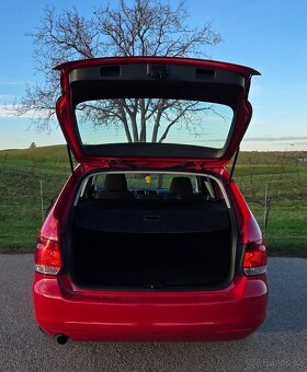 Volkswagen Golf 1.6 TDI 77KW/105 koní R.V.05/2011 - 7