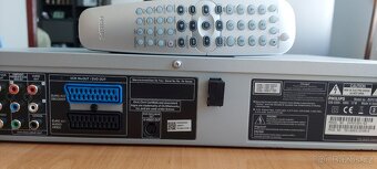 COMBO PHILIPS DVP 3100V/  DVD/VHS - 7